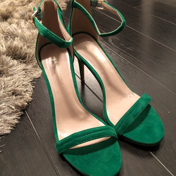 emerald green lace up heels